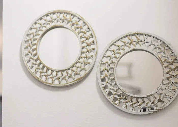 11 Steps Apartamento Tirana